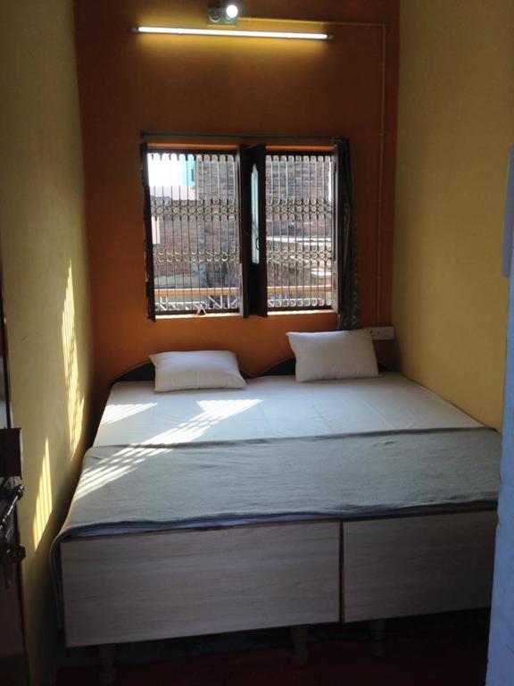 Paradise Inn Guest House Varanasi Ruang foto