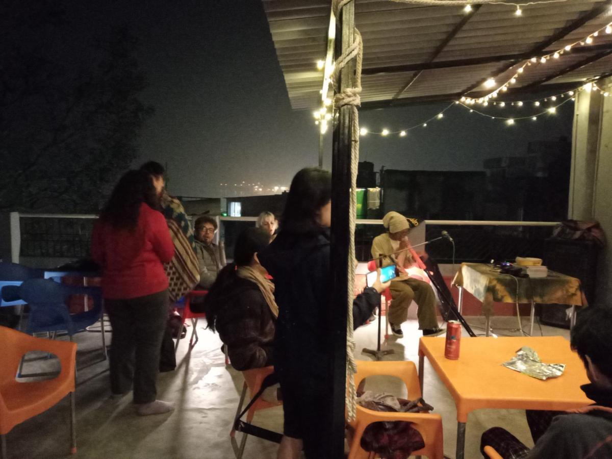 Paradise Inn Guest House Varanasi Bagian luar foto